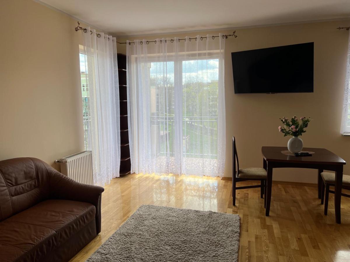 Tuwima Park Apartman Ełk Kültér fotó